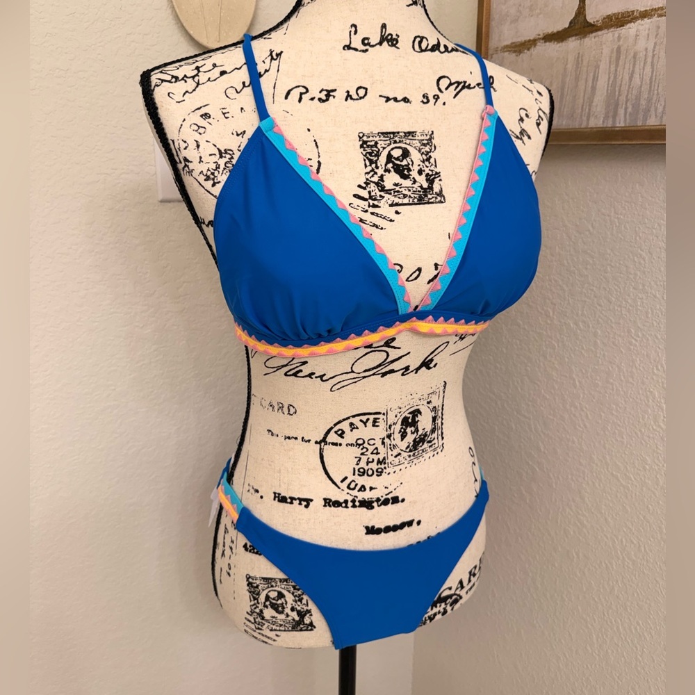 Blue Triangle Bikini with Pink Accents - Picture 3 of 13